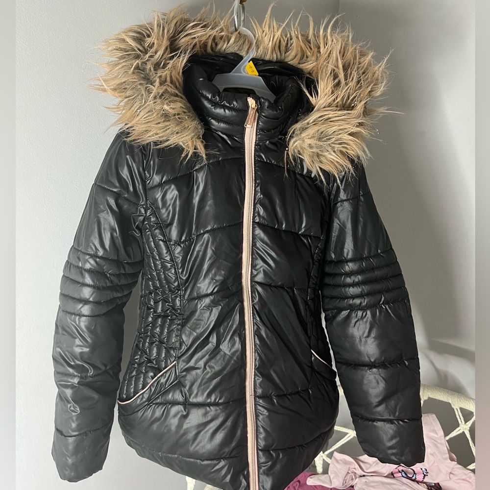 Micheal kors puff coat